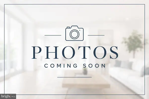 112 CAHILL, Alexandria, VA 22304