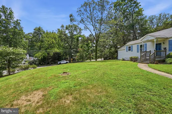 7806 TRAMMELL RD, Annandale, VA 22003