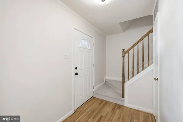 11979 FARRABOW LN, Woodbridge, VA 22192