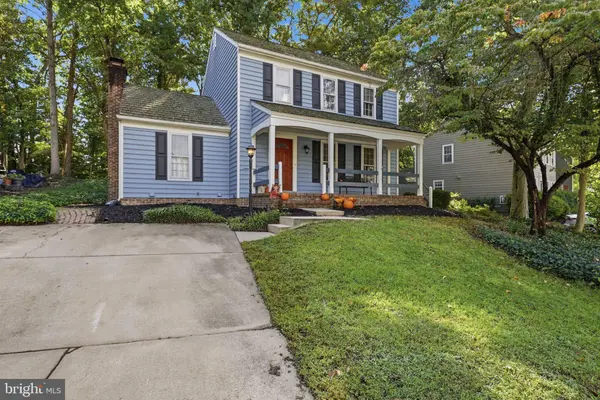 11979 FARRABOW LN, Woodbridge, VA 22192