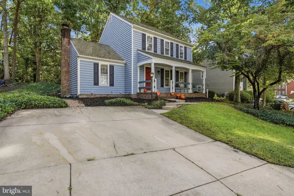 11979 FARRABOW LN, Woodbridge, VA 22192