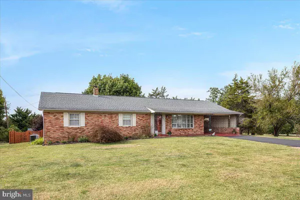 6776 VALLEY PIKE, Middletown, VA 22645