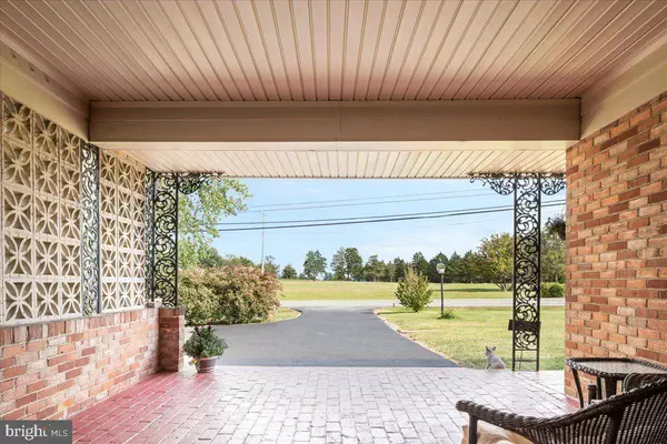 6776 VALLEY PIKE, Middletown, VA 22645