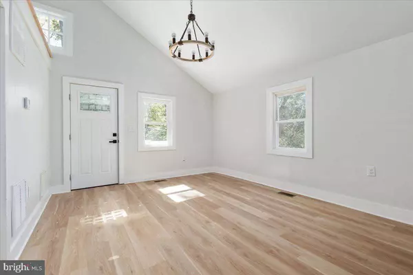 1666 APPLE PIE RIDGE RD., Winchester, VA 22603