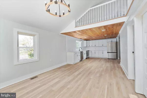 1666 APPLE PIE RIDGE RD., Winchester, VA 22603