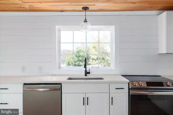 1666 APPLE PIE RIDGE RD., Winchester, VA 22603