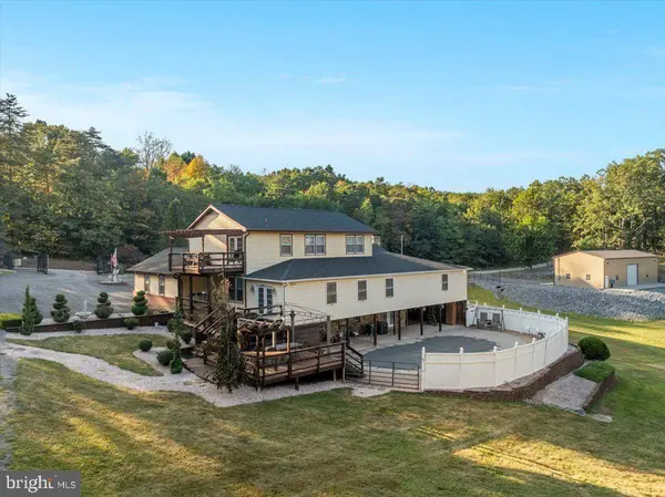 562 LOGGER DR, Gore, VA 22637