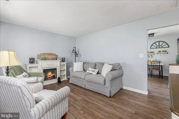 7756 CAROLYN AVE, Middletown, VA 22645