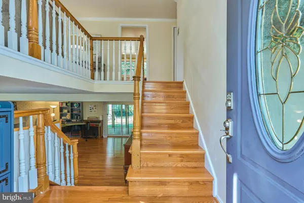 12844 MOUNT ROYAL LN, Fairfax, VA 22033