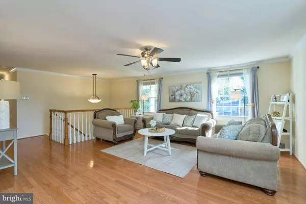 12844 MOUNT ROYAL LN, Fairfax, VA 22033