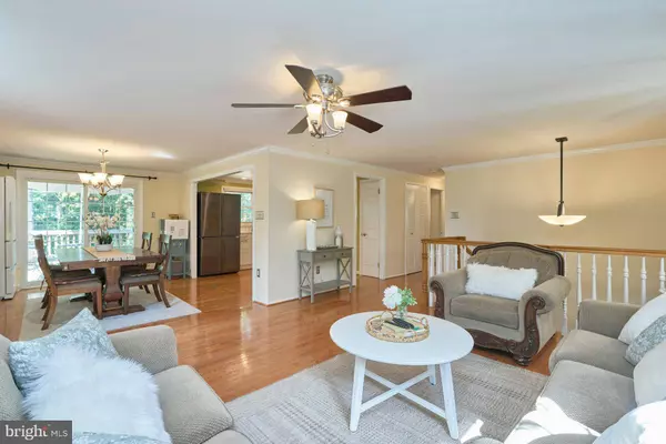 12844 MOUNT ROYAL LN, Fairfax, VA 22033