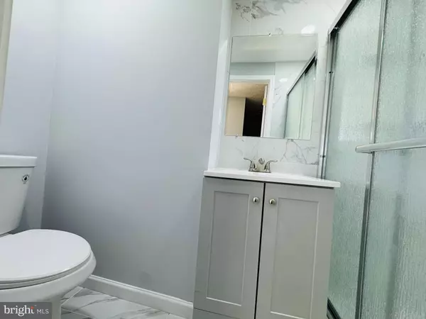 6366 GENERALS CT, Centreville, VA 20121