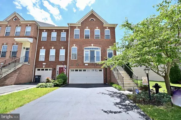 42011 BUSHCLOVER TER, Aldie, VA 20105