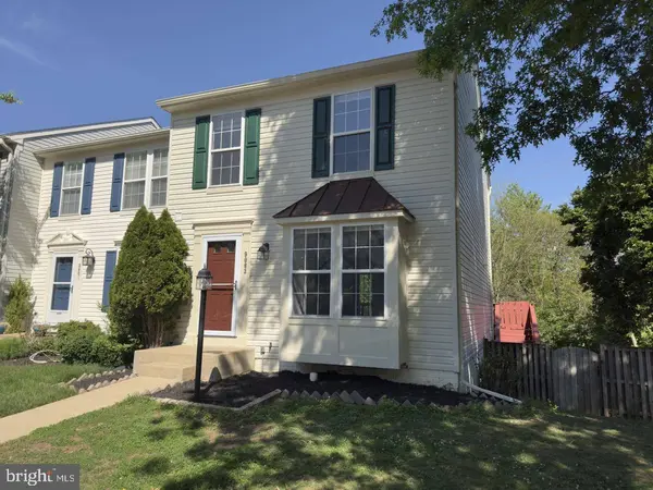 9063 FALCON GLEN CT, Bristow, VA 20136