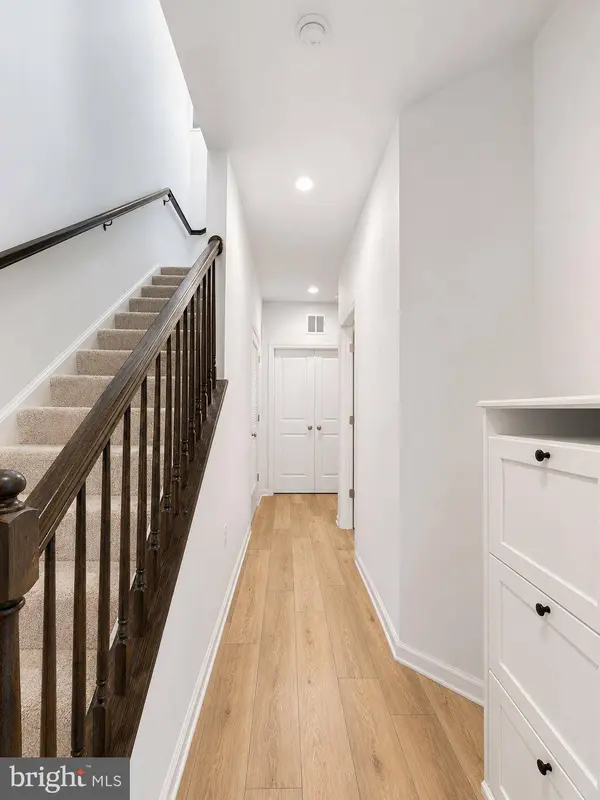 8296 KNIGHT STATION WAY, Manassas, VA 20110