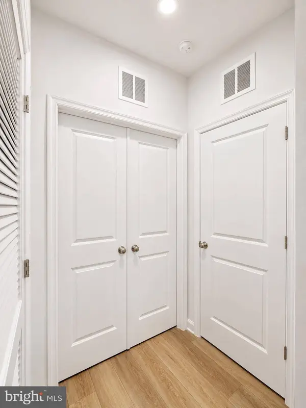 8296 KNIGHT STATION WAY, Manassas, VA 20110