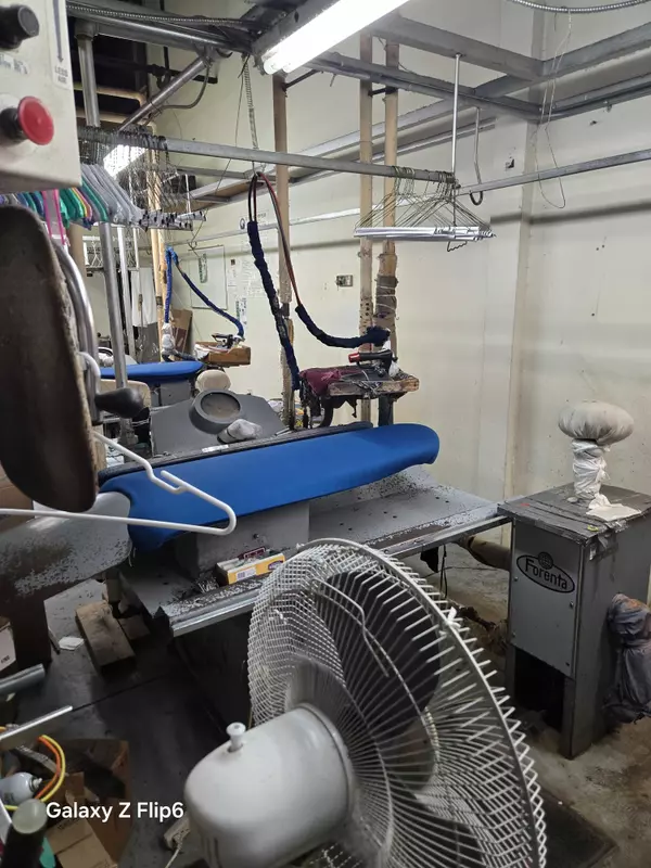 13436 Dumfries Rd, Manassas, VA 20112-4746