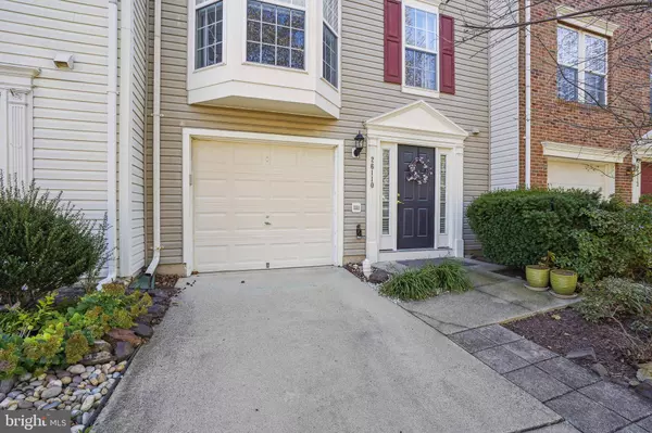 26110 LANDS END DR, Chantilly, VA 20152