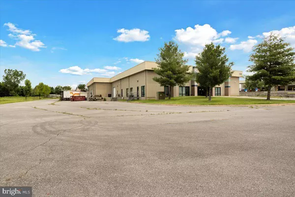 1326 PROGRESS DR, Front Royal, VA 22630