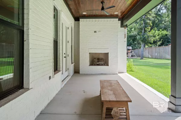 621 Hermitage Court, Fairhope, AL 36532