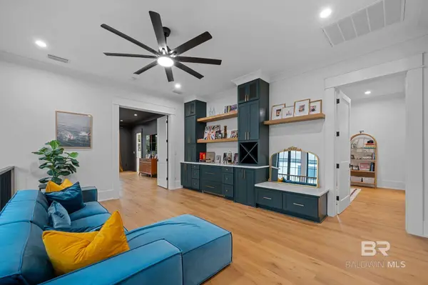 865 Inlet Circle, Gulf Shores, AL 36542