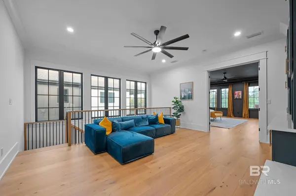 865 Inlet Circle, Gulf Shores, AL 36542