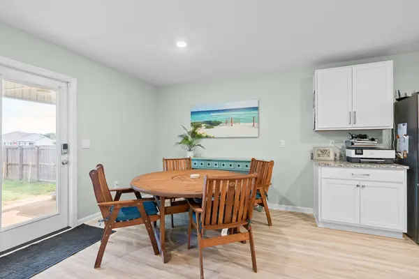 381 Winters Ave, Gulf Shores, AL 36542
