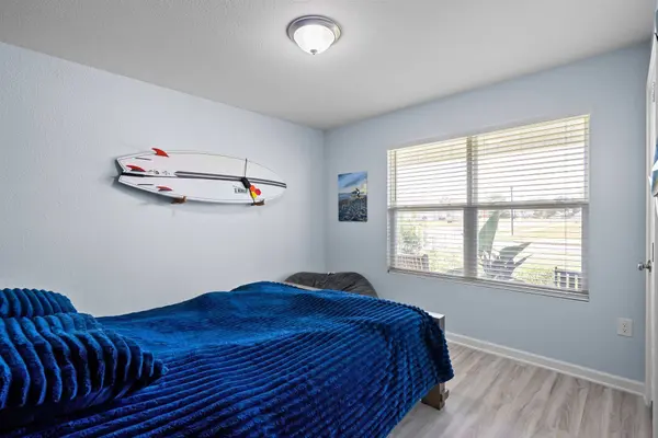 381 Winters Ave, Gulf Shores, AL 36542