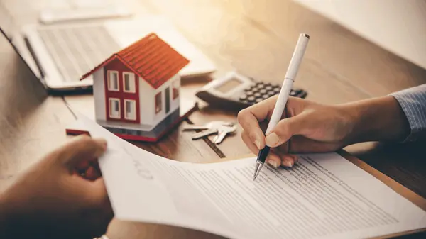 6 Things to Avoid After You Apply for a Mortgage,Kymberly Clem- McCreary