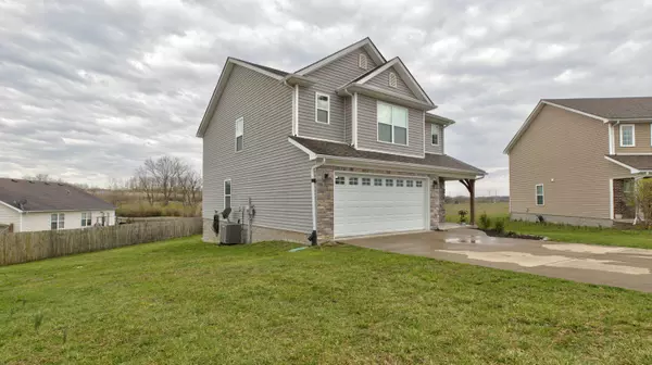 102 Ocaso Court, Georgetown, KY 40324