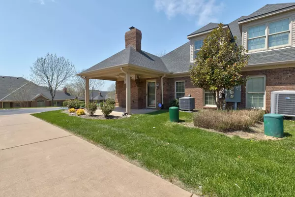 2691 Flying Ebony Drive, Lexington, KY 40509