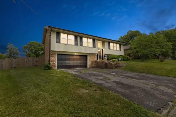 3373 Pimlico Parkway, Lexington, KY 40517