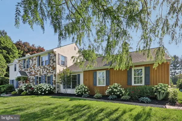 1118 DORSET DR, West Chester, PA 19382