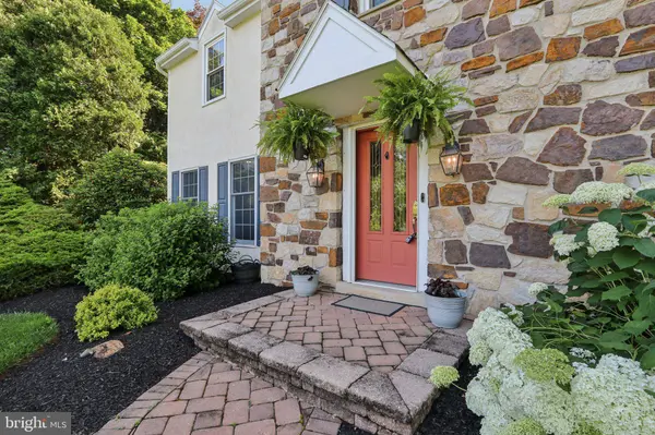 1118 DORSET DR, West Chester, PA 19382