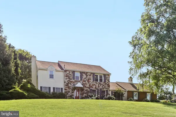 1118 DORSET DR, West Chester, PA 19382
