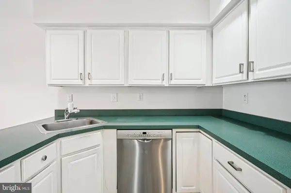 450 HARTFORD SQ #7, West Chester, PA 19380