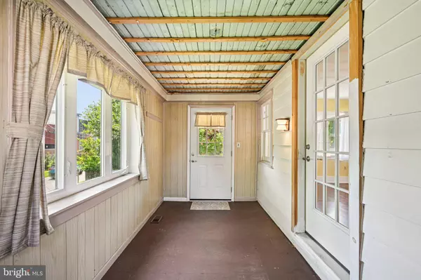 28 ORIOLE AVE, Media, PA 19063