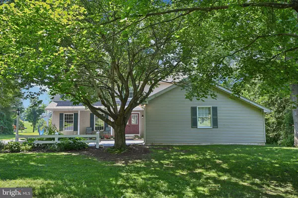 3 ALLISON DR, West Brandywine, PA 19320