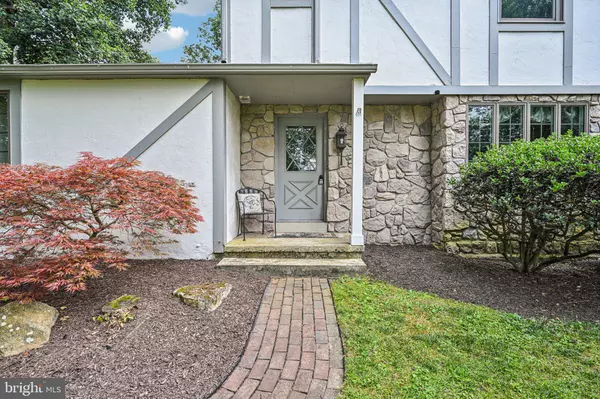 902 MOUNT PLEASANT RD, Pottstown, PA 19465