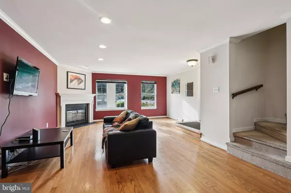 737 BRADFORD TER #252, West Chester, PA 19382