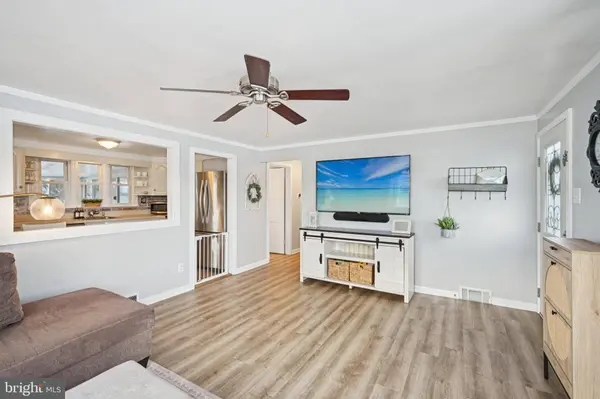 416 W ANDERSON AVE, Phoenixville, PA 19460