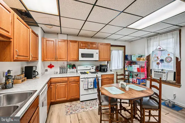 122 BRANDYWINE AVE, Downingtown, PA 19335