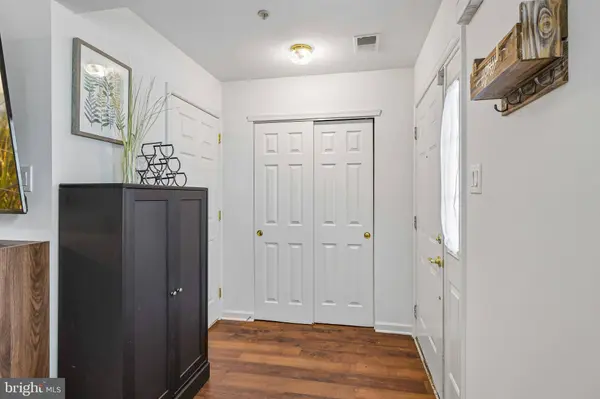 203 FLAGSTONE RD #6, Chester Springs, PA 19425