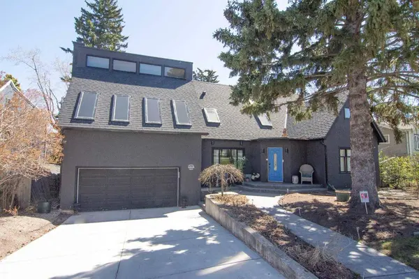 1616 Summer ST SW, Calgary, AB T3C2J6