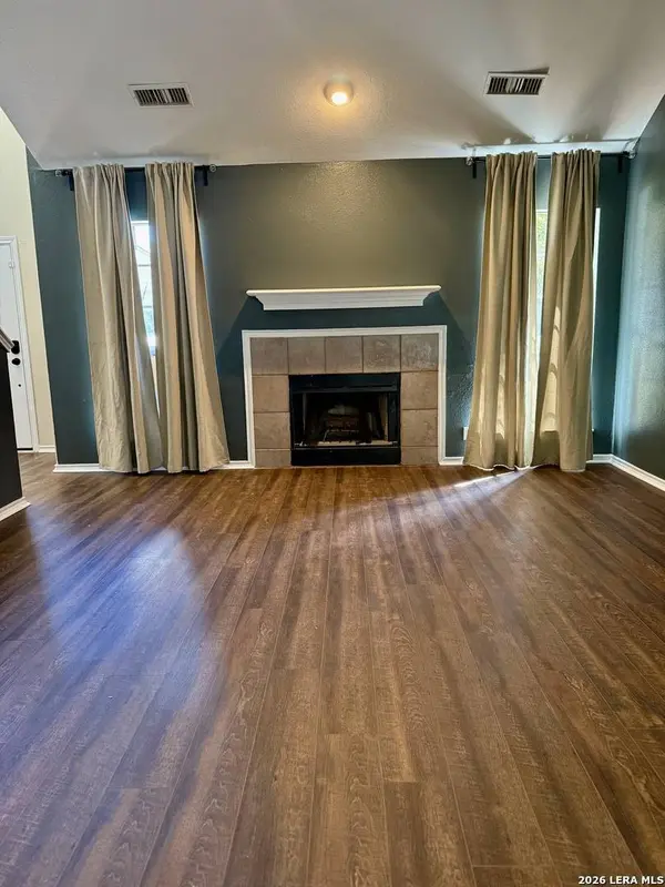 821 Dimrock, Schertz, TX 78154