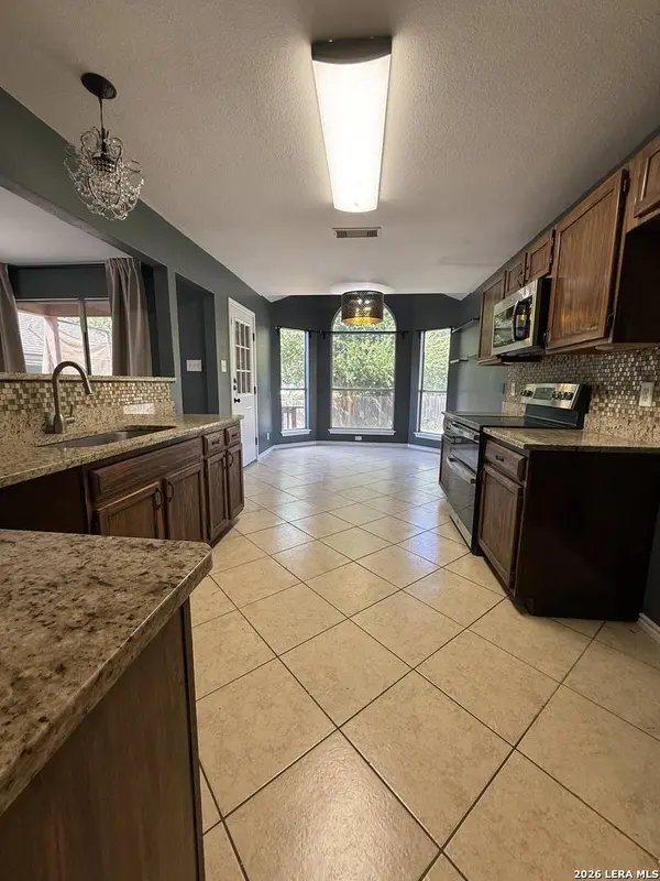 821 Dimrock, Schertz, TX 78154