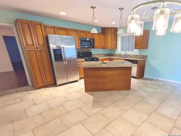 304 E Mistletoe, San Antonio, TX 78212