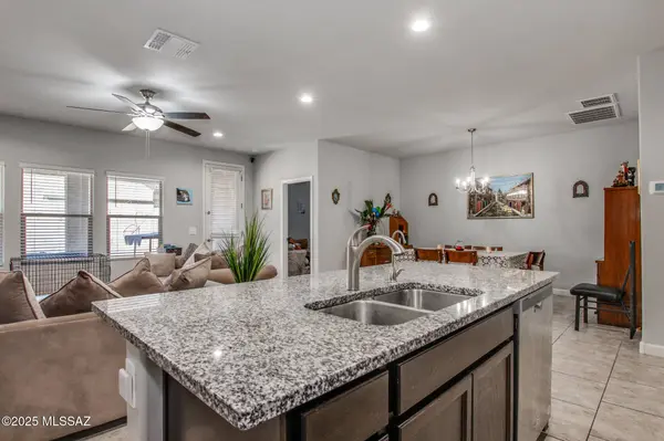 10046 N Cardon Grande TRL, Marana, AZ 85653