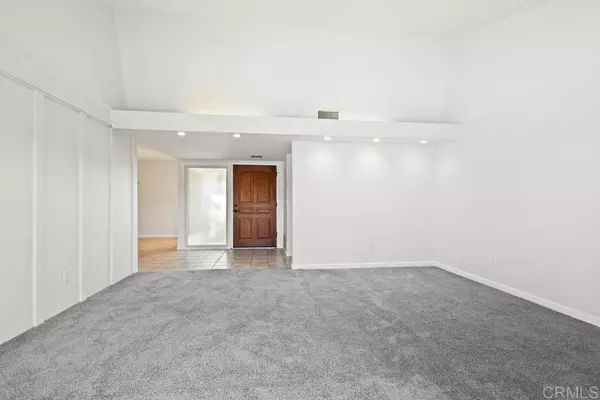 6508 Mira Vista LN, San Diego, CA 92120