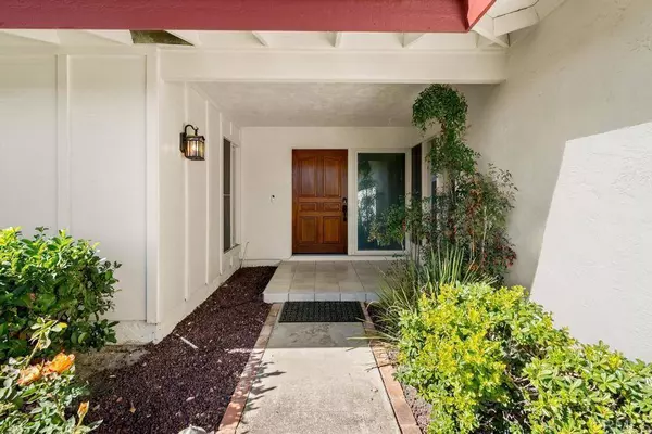 6508 Mira Vista LN, San Diego, CA 92120